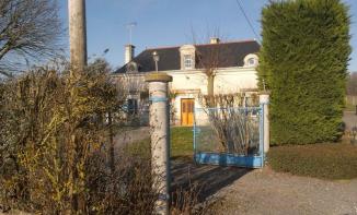Maison Angevine Très bel environnement - Dénezé-sous-Doué (49700 )