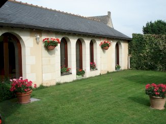 Maison entierement restaurée de 205 m² (232 m² utiles) - Grézillé (49320)