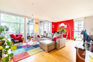 Duplex lumineux avec grande terrasse arborisée sur l'Île de Nantes - Nantes (44200)