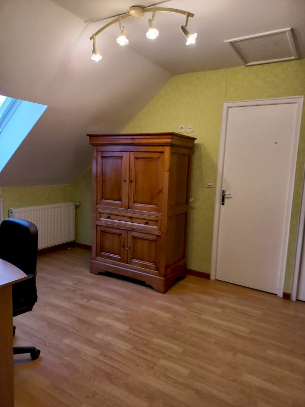 Belle maison dans lotissement - Photo 10 - Saint-Berthevin