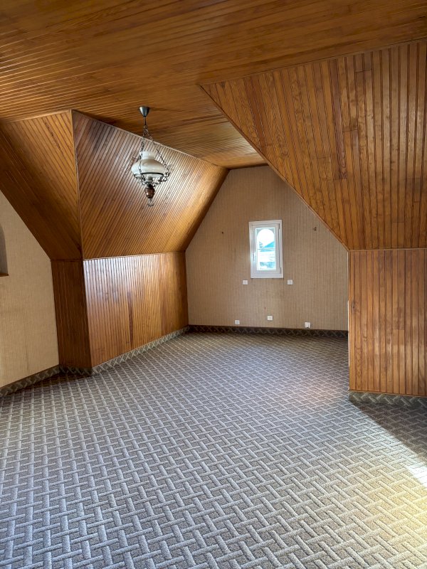 MAISON - Photo 11 - Courcité