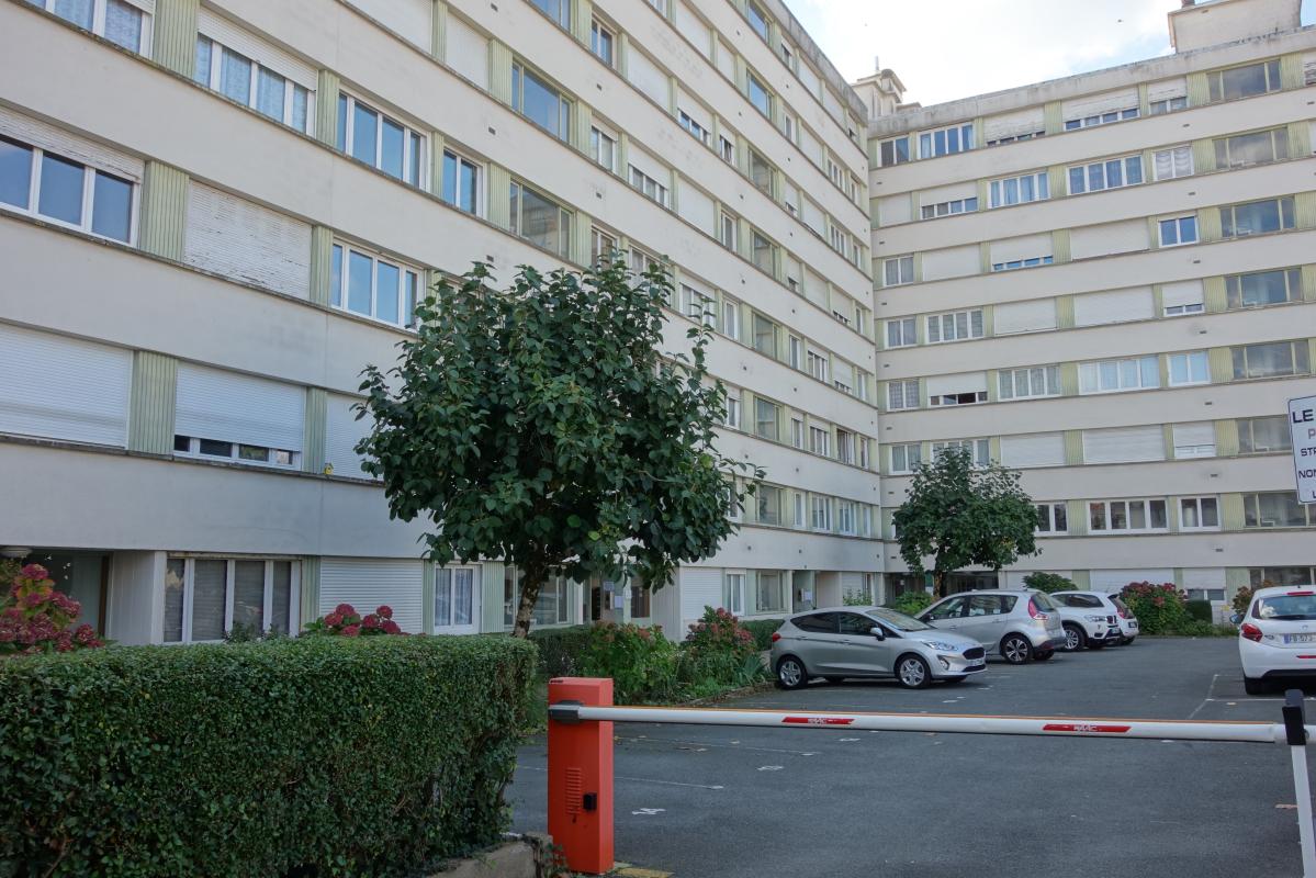 Vends appartement T3 | La Roche sur Yon Centre Ville - Photo 12 - La Roche-sur-Yon