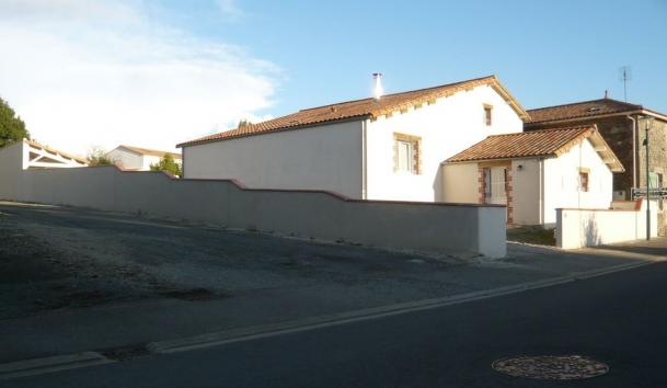 Grange rénovée 115 m² - Photo 1 - La Copechagnière