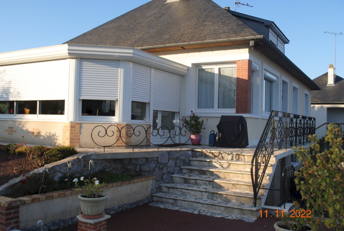 Grand pavillon - Photo 1 - Bonchamp-lès-Laval