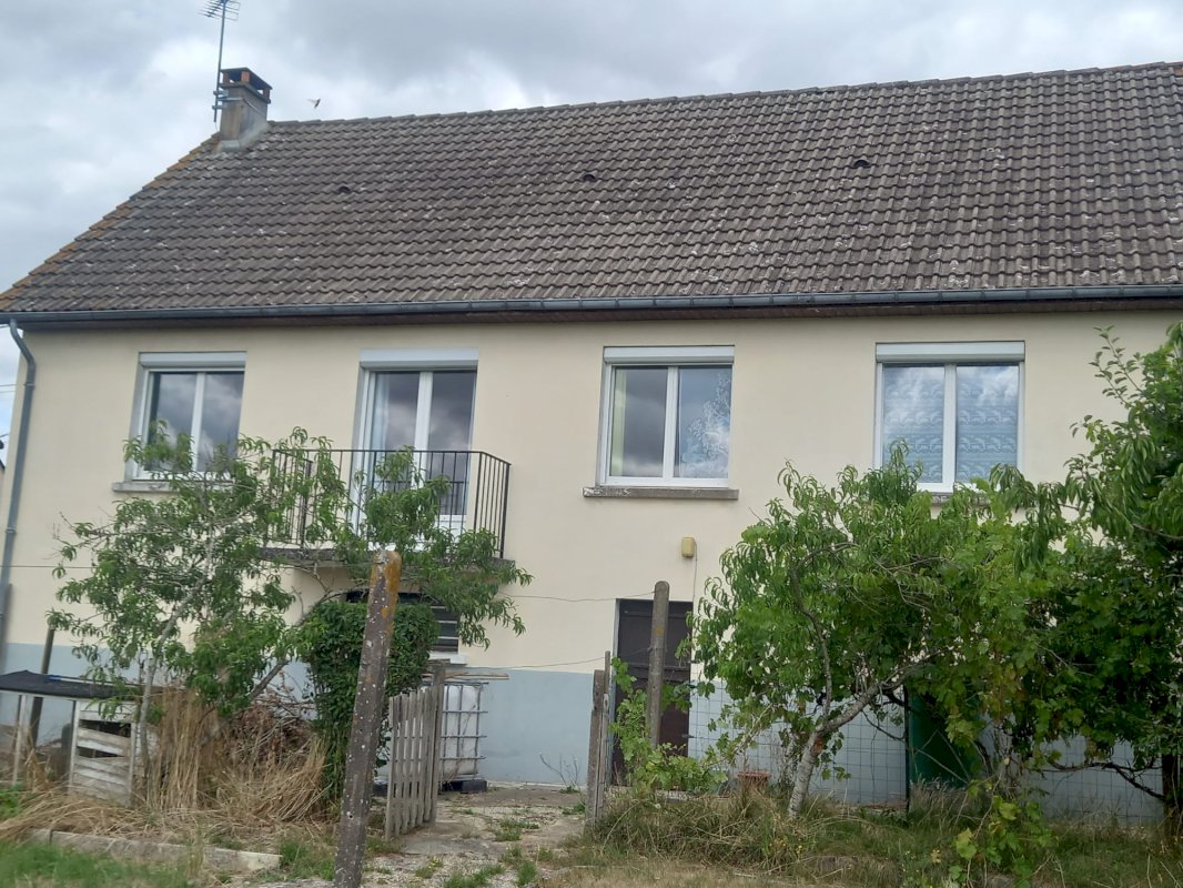 Maison arboré au calme - Photo 1 - Sainte-Suzanne-et-Chammes