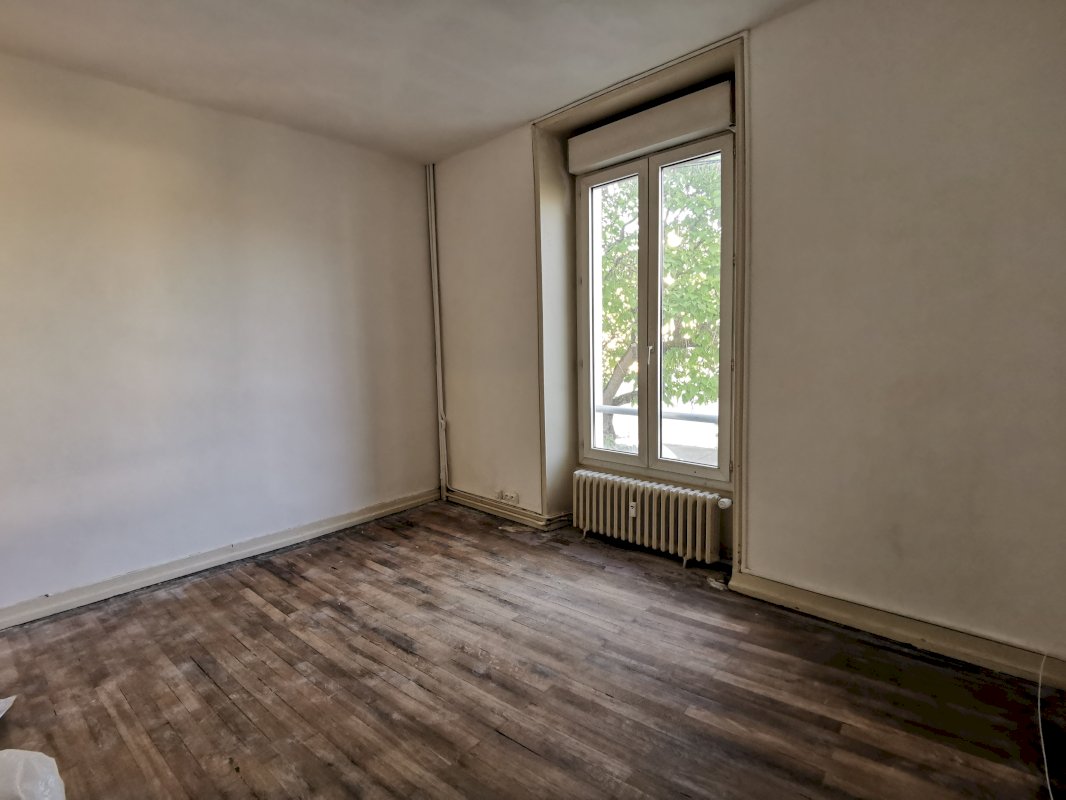 Appartement T2 rénové - Photo 1 - Angers