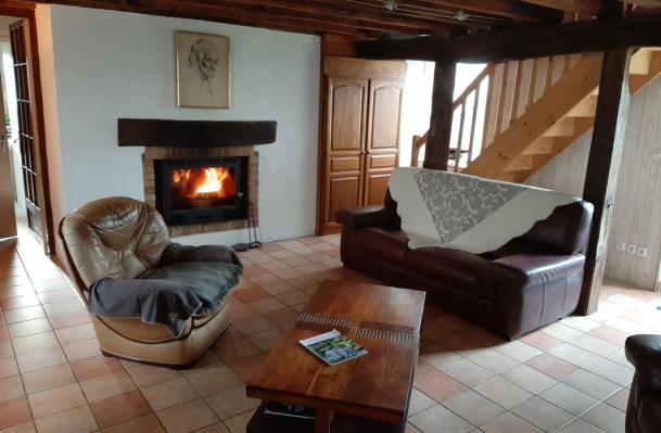 Jolie longère de 198 m² - Photo 2 - La Limouzinière
