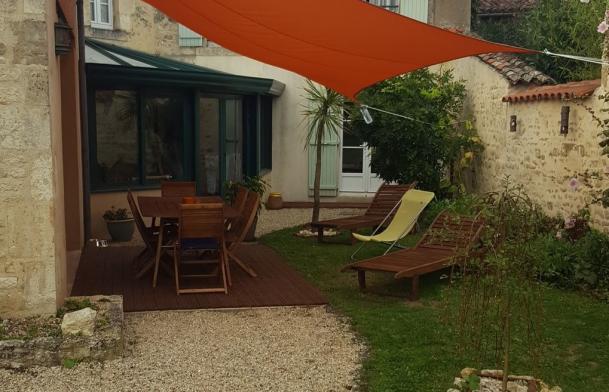 Magnifique maison en pierre - Photo 2 - Fontenay-le-Comte