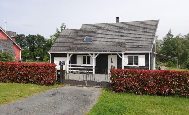 Charmante maison en bois - Photo 2 - Pontvallain