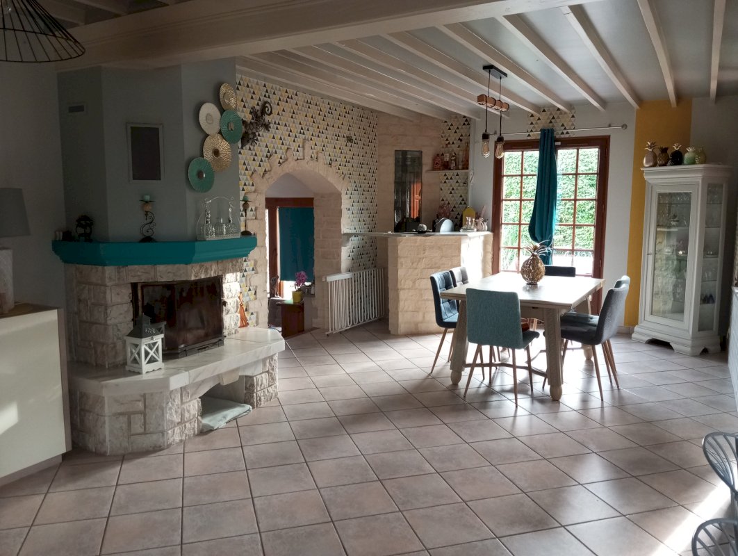 Maison de 150 m² - Photo 2 - Oisseau-le-Petit