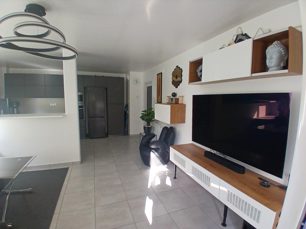 Appartement T3 de 64,68 m² avec terrasse + 2 parkings + Cave - Photo 2 - La Chapelle-sur-Erdre