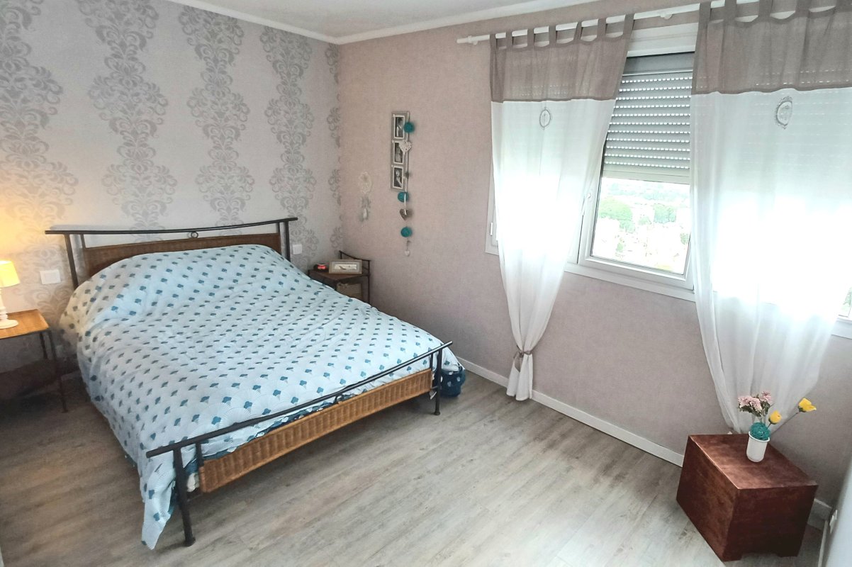 Appartement T5 – 81,05m² - Le Mans (quartier Maillets) - Photo 3 - Le Mans