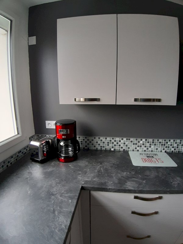 Appartement 5 pièces 91 m² - Photo 4 - Laval
