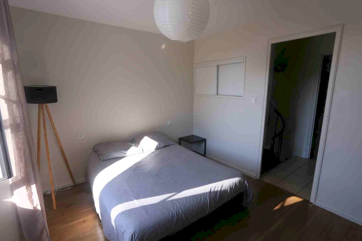 Maison 9 pièces - Photo 4 - Quelaines-Saint-Gault