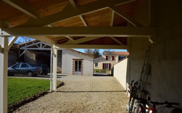Grange rénovée 115 m² - Photo 5 - La Copechagnière