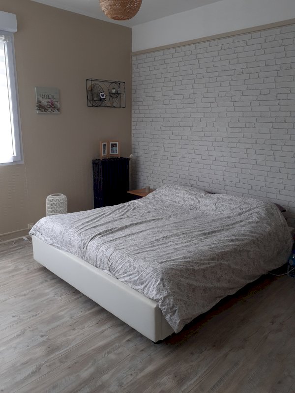 Maison atypique - Photo 5 - Laval
