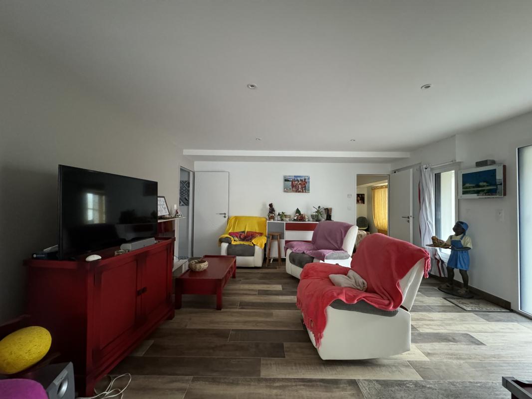 CHARMANTE MAISON en plein cœur du centre bourg - Photo 6 - La Garnache