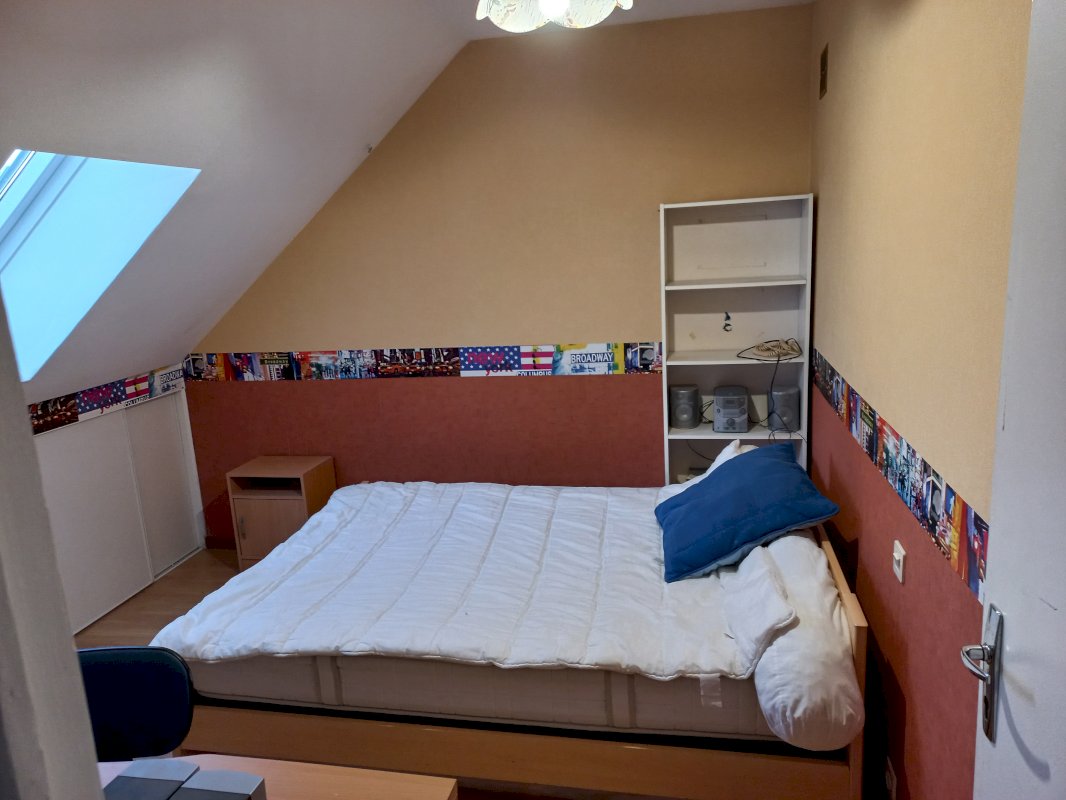 Belle maison dans lotissement - Photo 7 - Saint-Berthevin
