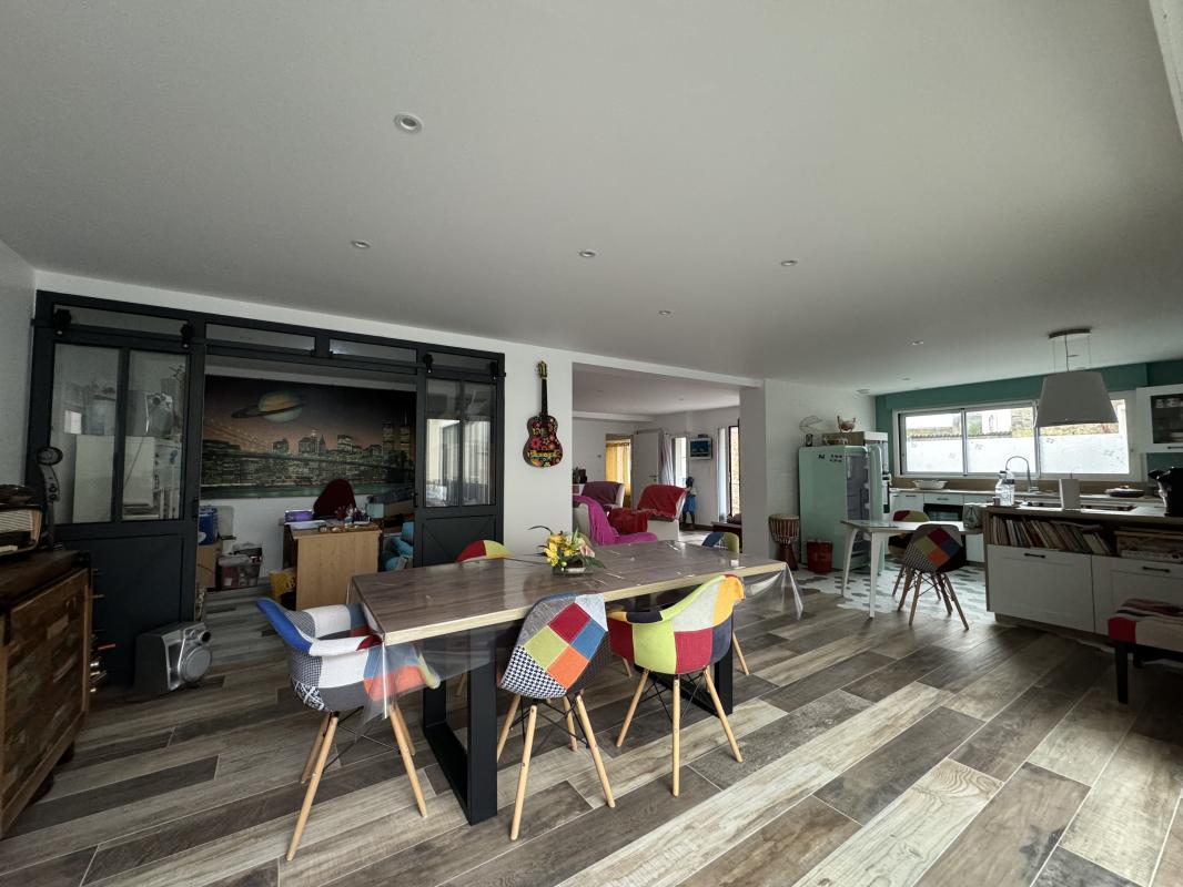 CHARMANTE MAISON en plein cœur du centre bourg - Photo 7 - La Garnache