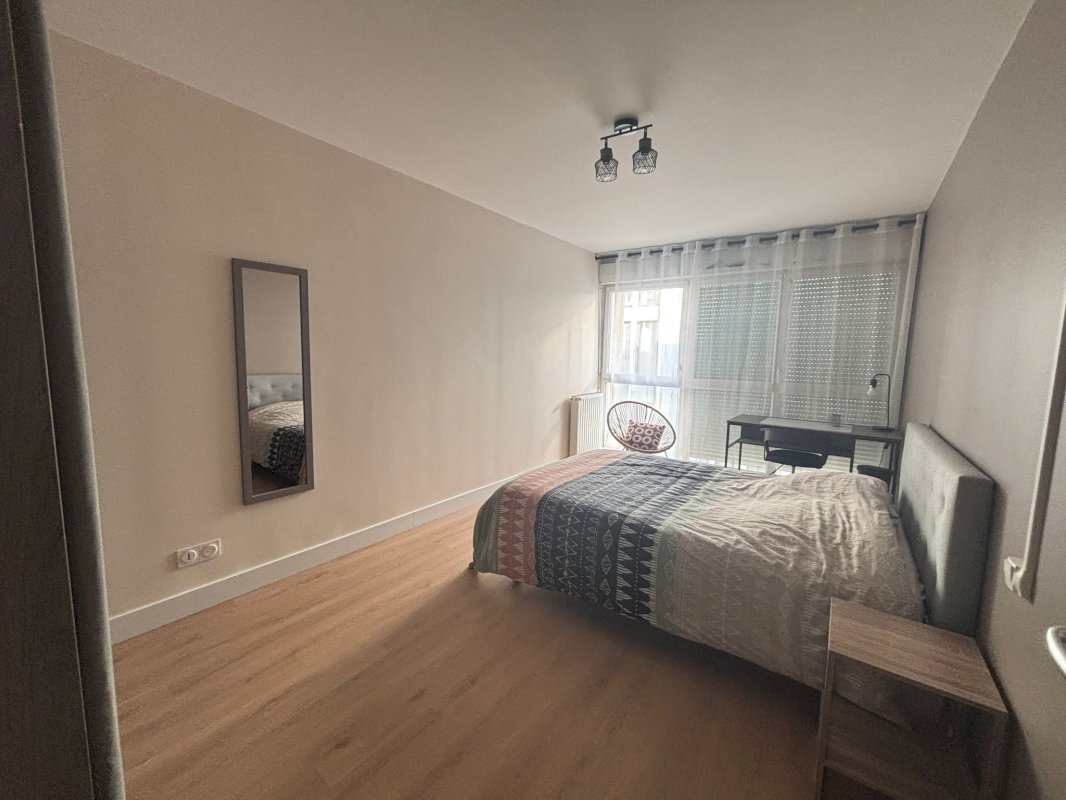 Bel appartement T3 de 86 m² - Photo 7 - Angers