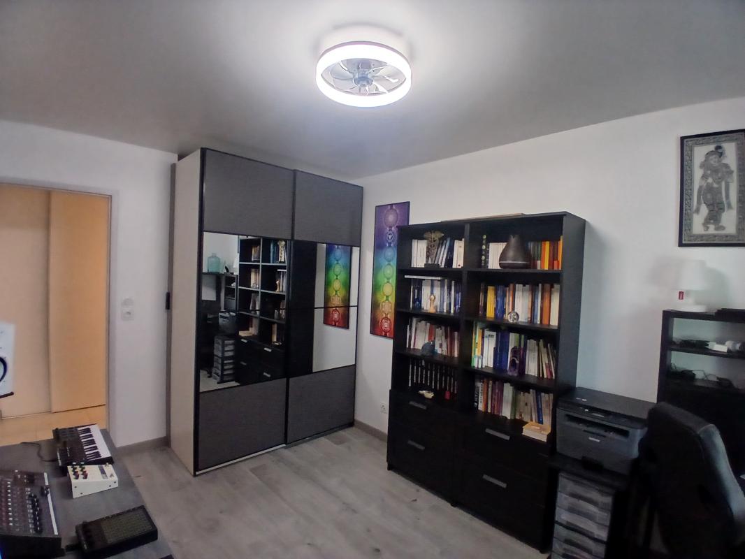 Appartement T3 de 64,68 m² avec terrasse + 2 parkings + Cave - Photo 7 - La Chapelle-sur-Erdre