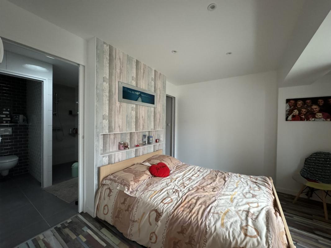 CHARMANTE MAISON en plein cœur du centre bourg - Photo 8 - La Garnache